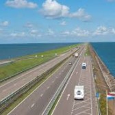 afsluitdijk